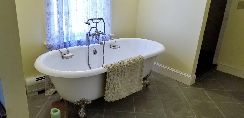 Image of Property Number 1045