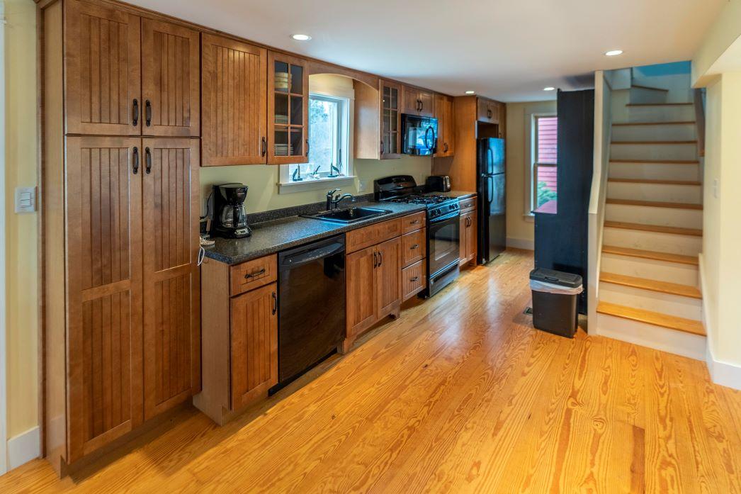 Image of Property Number 1053