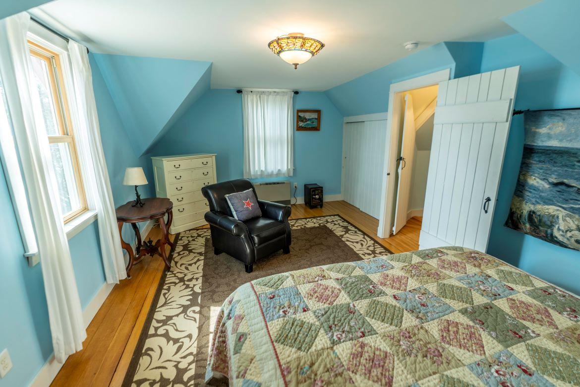 Image of Property Number 1053