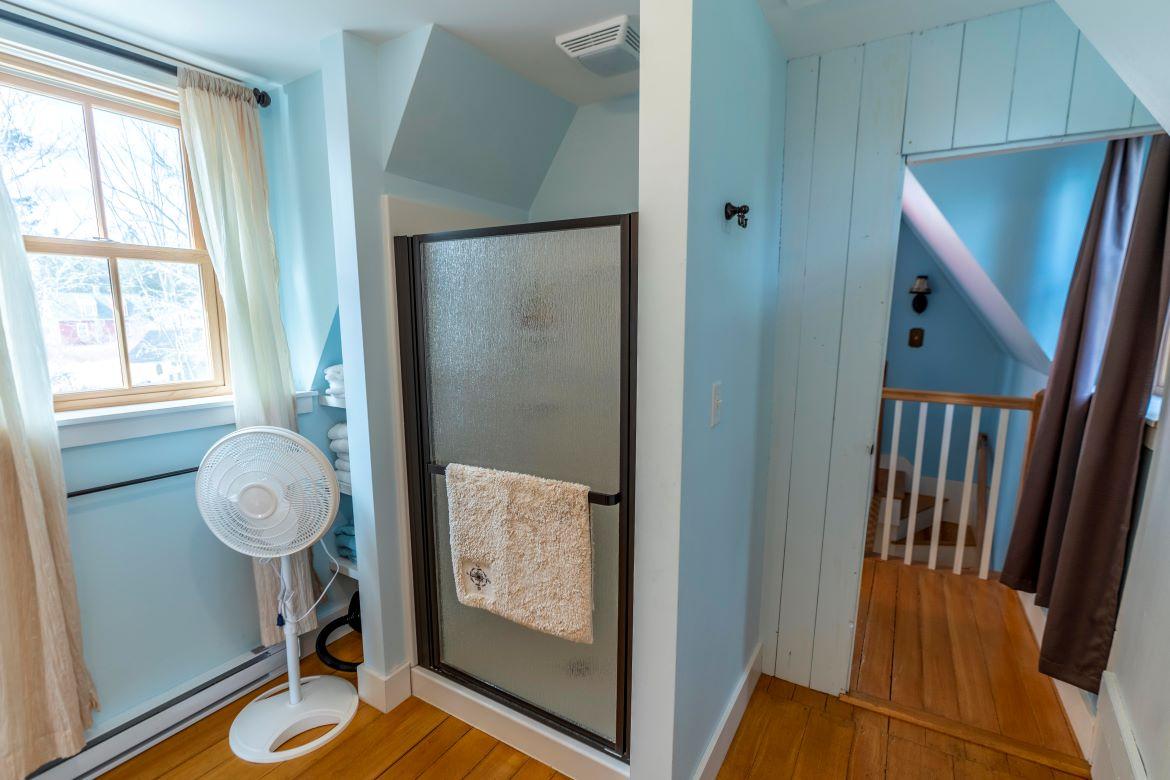 Image of Property Number 1053