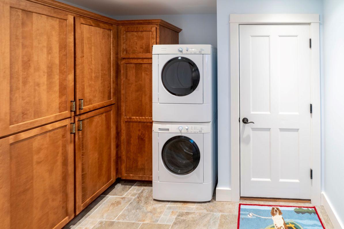 Image of Property Number 1054