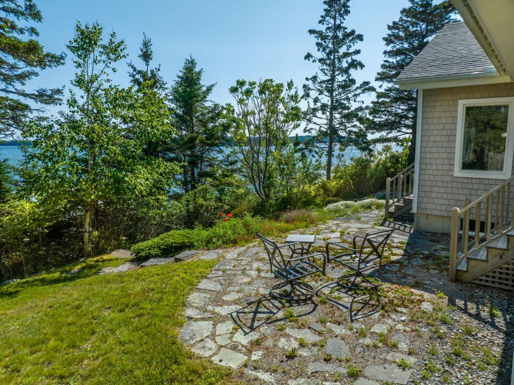 Image of Property Number 1054