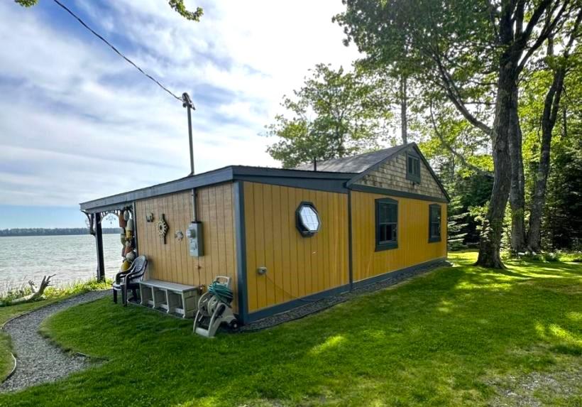 Image of Property Number 1058